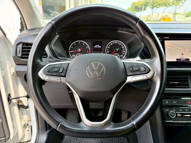VOLKSWAGEN福斯 T-CROSS  第4張相片