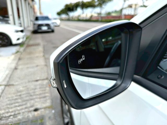 VOLKSWAGEN福斯 T-CROSS  第17張相片