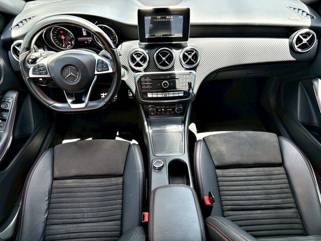 M-BENZ賓士 A180  第11張相片