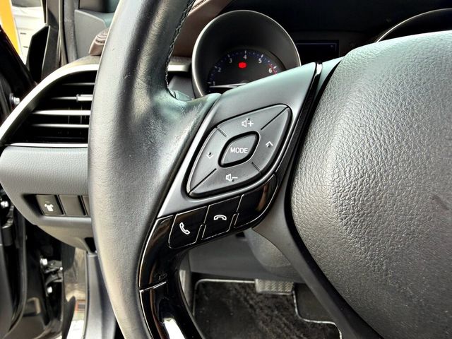 TOYOTA豐田 C-HR  第5張相片