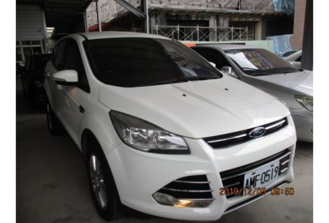 Ford KUGA  第2張相片