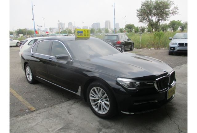 BMW 740LI  第2張相片