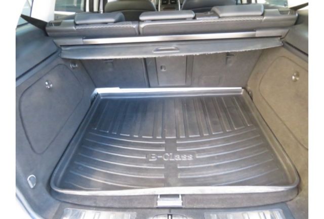 Benz B180  第8張相片