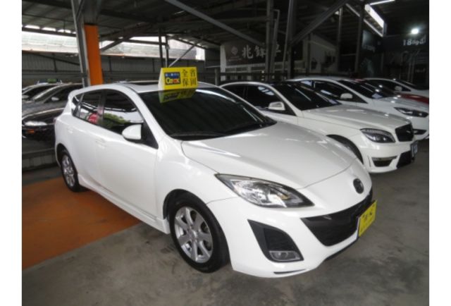 Mazda MAZDA3  第5張相片