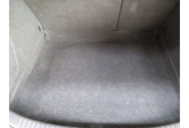 Mazda MAZDA3  第9張相片