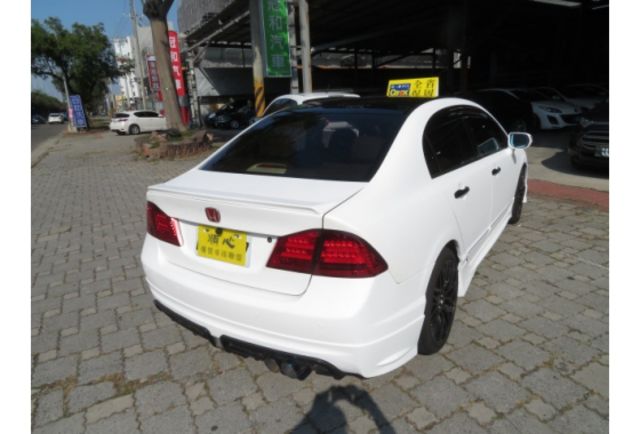 Honda CIVIC  第3張相片