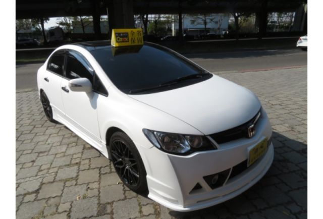 Honda CIVIC  第4張相片