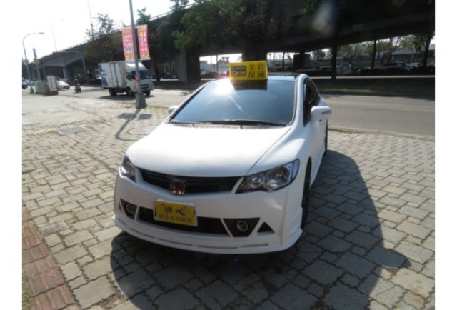 Honda CIVIC  第5張相片