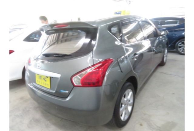 Nissan TIIDA  第4張相片