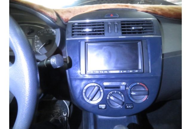 Nissan TIIDA  第10張相片