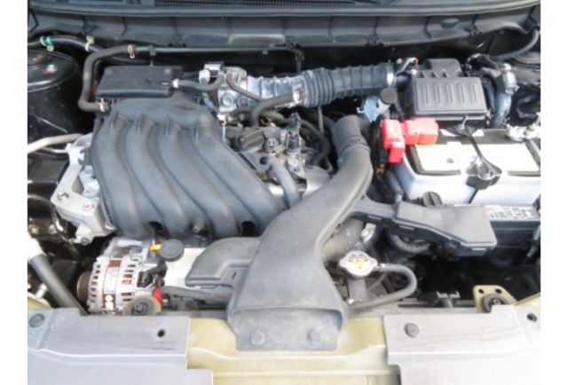 Nissan LIVINA  第8張相片