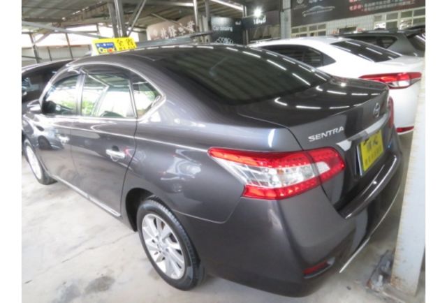 Nissan SENTRA  第4張相片