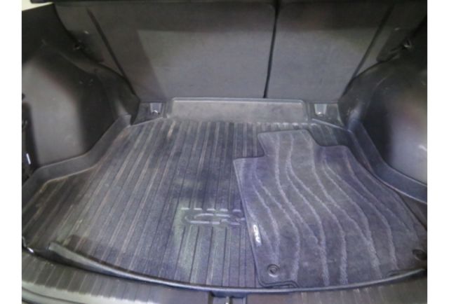 Honda CR-V  第8張相片