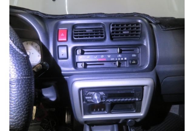 Suzuki JIMNY  第8張相片