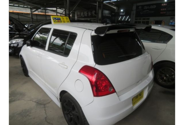 Suzuki SWIFT  第3張相片