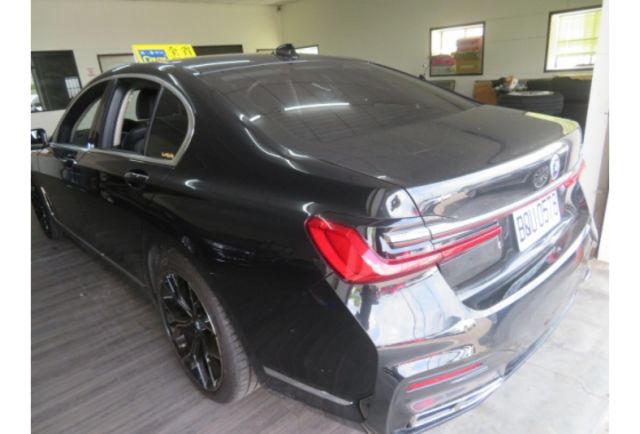 BMW 730  第6張相片