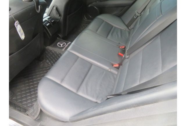 Benz C300  第9張相片