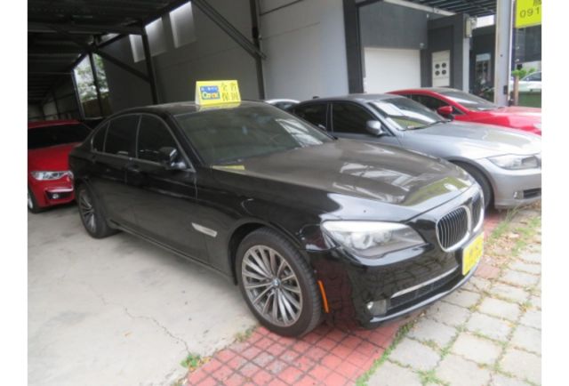 BMW 740LI SEDAN  第3張相片