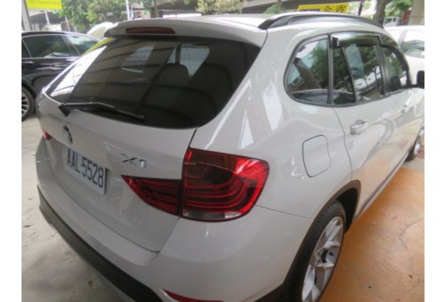 BMW X1  第2張相片