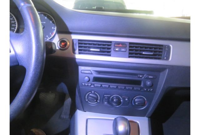 BMW 320I  第8張相片