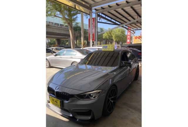BMW 318D  第2張相片