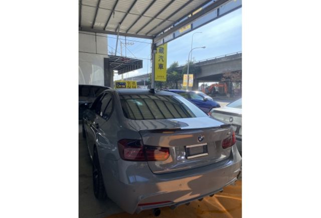 BMW 318D  第3張相片