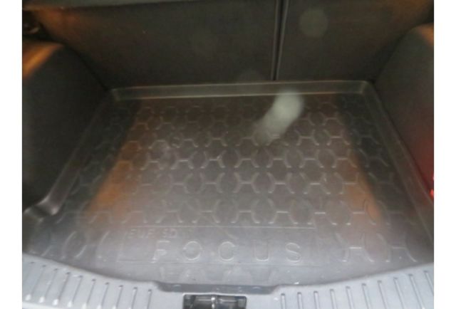 Ford FOCUS  第7張相片