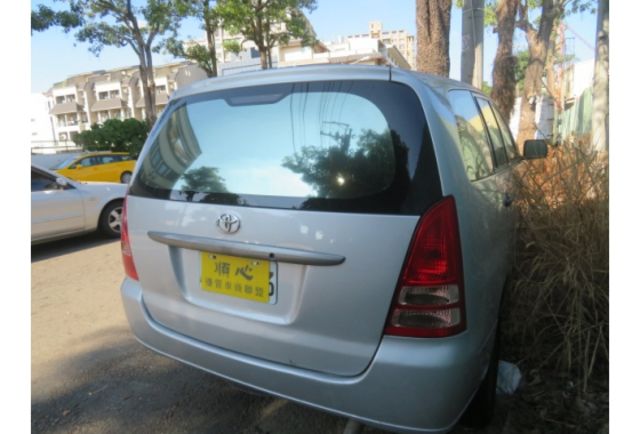 Toyota INNOVA  第4張相片