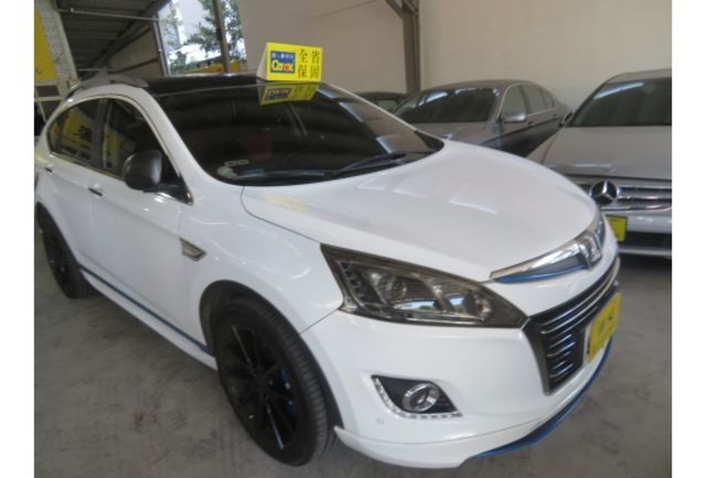 LUXGEN U6 Turbo  第4張相片