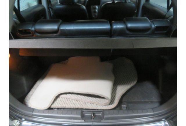 Toyota YARIS  第7張相片