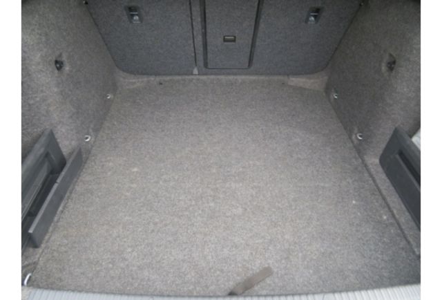 SKODA OCTAVIA  第7張相片