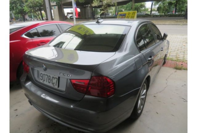 BMW 320I  第4張相片