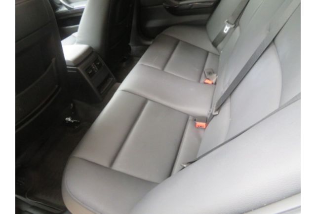 BMW 320I  第9張相片