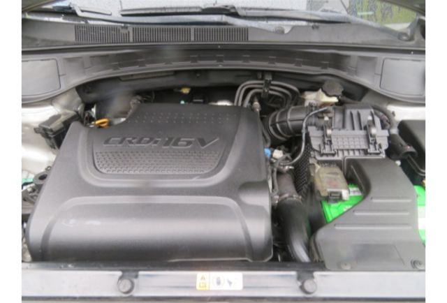 Hyundai SANTAFE  第3張相片