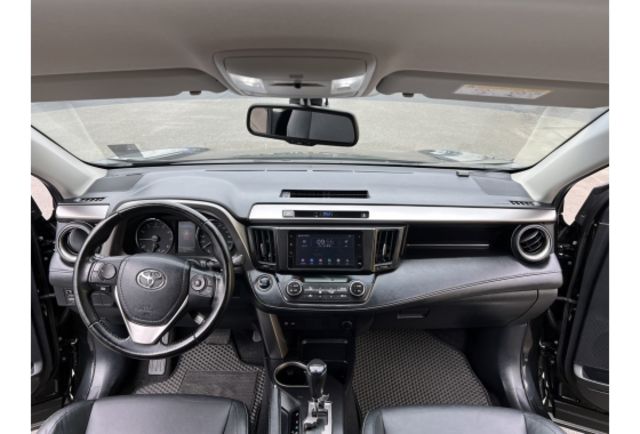 2017 Toyota RAV4 2.0尊爵▼ 原廠技師查驗鑑定 ▼ 公里數保證 ▼  第12張相片