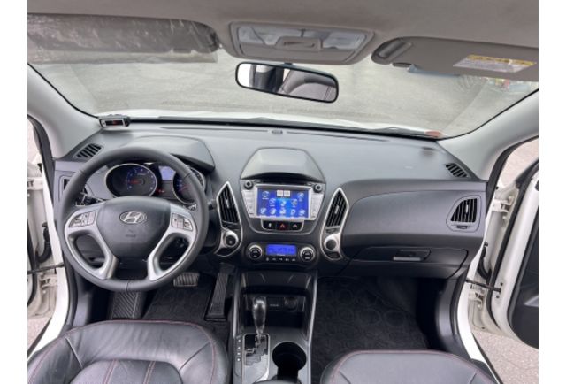 2012 Hyundai ix35 S 2.4尊貴型 ▼ 原廠技師查驗鑑定 ▼ 公里數保證 ▼  第9張相片