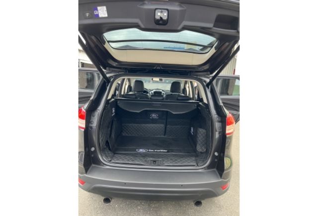 2016 Ford Kuga EcoBoost 180時尚經典型▼ 原廠技師查驗鑑定 ▼ 公里數保證 ▼  第17張相片