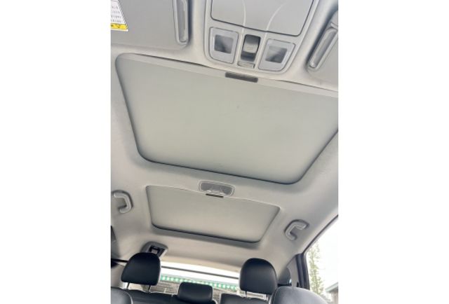 2.0 VG Turbo旗艦型 ▼100%全車無拆裝原裝鈑件▼原廠技師查驗鑑定▼公里數保證▼一分錢一分貨全面守護您的行車安全▼  第16張相片
