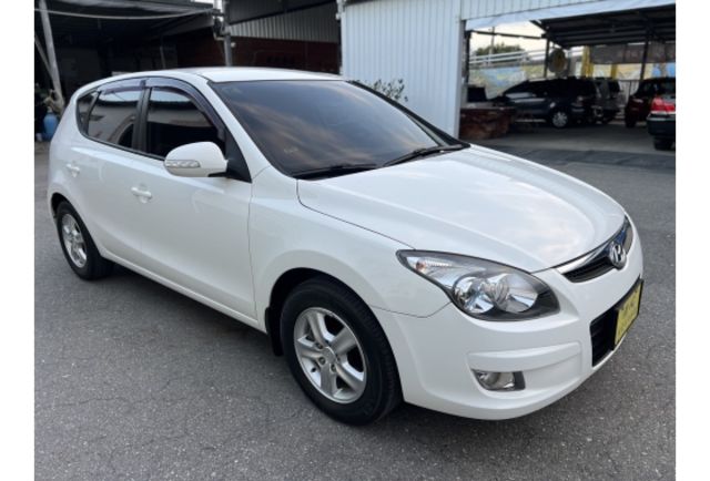 2013 Hyundai i30 旗艦型▼ 原廠技師查驗鑑定 ▼ 公里數保證 ▼  第3張相片