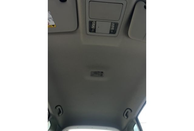 2016 Nissan Tiida 5D 豪華影音版▼ 原廠技師查驗鑑定 ▼ 公里數保證 ▼  第14張相片