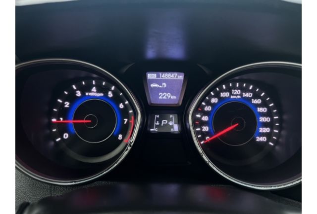 2013 Hyundai Elantra 1.8 GLS豪華型▼ 原廠技師查驗鑑定 ▼ 公里數保證 ▼  第9張相片