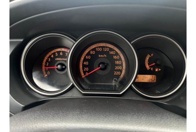 2009 Nissan Livina 1.6 H▼ 公里數保證 ▼▼ 可查驗外觀未整理代步車 ▼  第8張相片