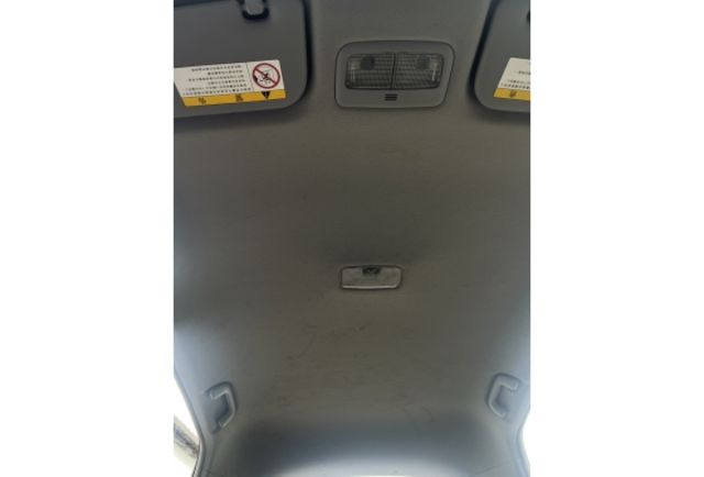 1.5 G版▼100%全車無拆裝原裝鈑件▼原廠技師查驗鑑定▼公里數保證▼一分錢一分貨全面守護您的行車安全▼  第12張相片