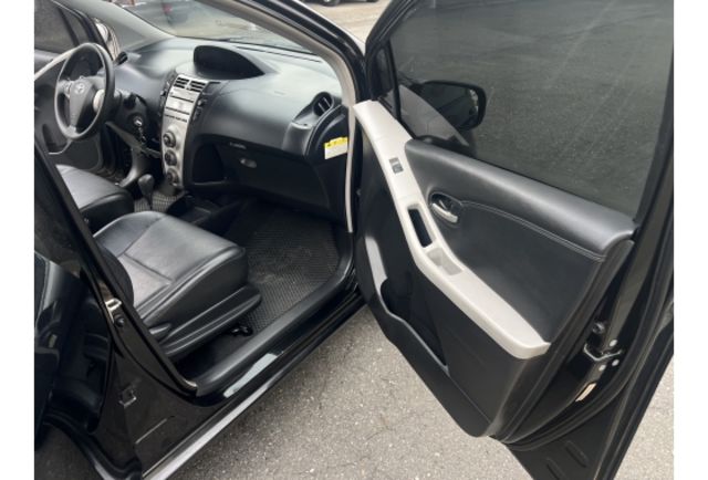 1.5 G版▼100%全車無拆裝原裝鈑件▼原廠技師查驗鑑定▼公里數保證▼一分錢一分貨全面守護您的行車安全▼  第14張相片