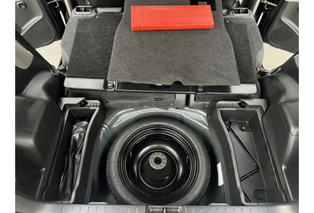 1.5 G版▼100%全車無拆裝原裝鈑件▼原廠技師查驗鑑定▼公里數保證▼一分錢一分貨全面守護您的行車安全▼  第19張相片