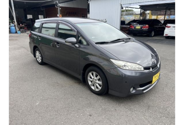 2010 Toyota Wish E版▼ 原廠技師查驗鑑定 ▼ 公里數保證 ▼僅引擎蓋更換過▼  第3張相片