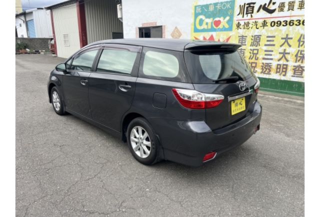 2010 Toyota Wish E版▼ 原廠技師查驗鑑定 ▼ 公里數保證 ▼僅引擎蓋更換過▼  第5張相片