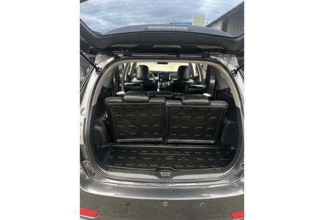 2010 Toyota Wish E版▼ 原廠技師查驗鑑定 ▼ 公里數保證 ▼僅引擎蓋更換過▼  第17張相片