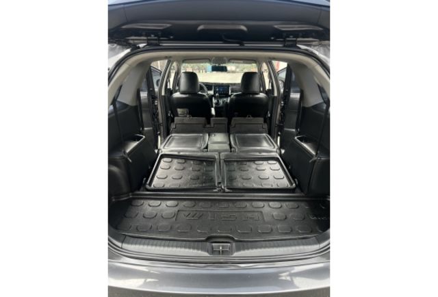 2010 Toyota Wish E版▼ 原廠技師查驗鑑定 ▼ 公里數保證 ▼僅引擎蓋更換過▼  第18張相片