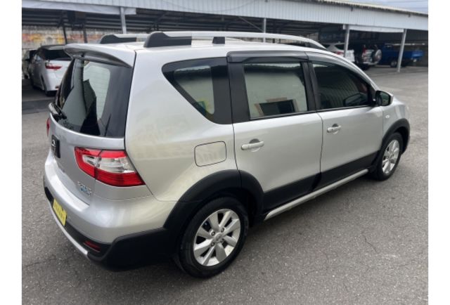 2014 Nissan Livina 1.6 頂級旗艦版▼ 原廠技師查驗鑑定全車原裝鈑件 ▼ 公里數保證 ▼不準7日包退▼  第6張相片